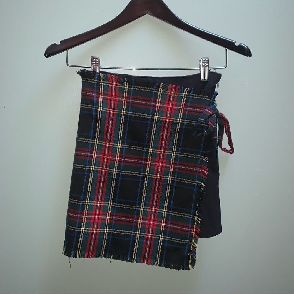 SEEK THE LABEL Plaid Mini Skirt Small